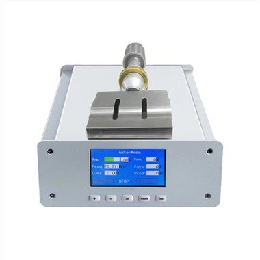 Soudage de film PET par ultrasons