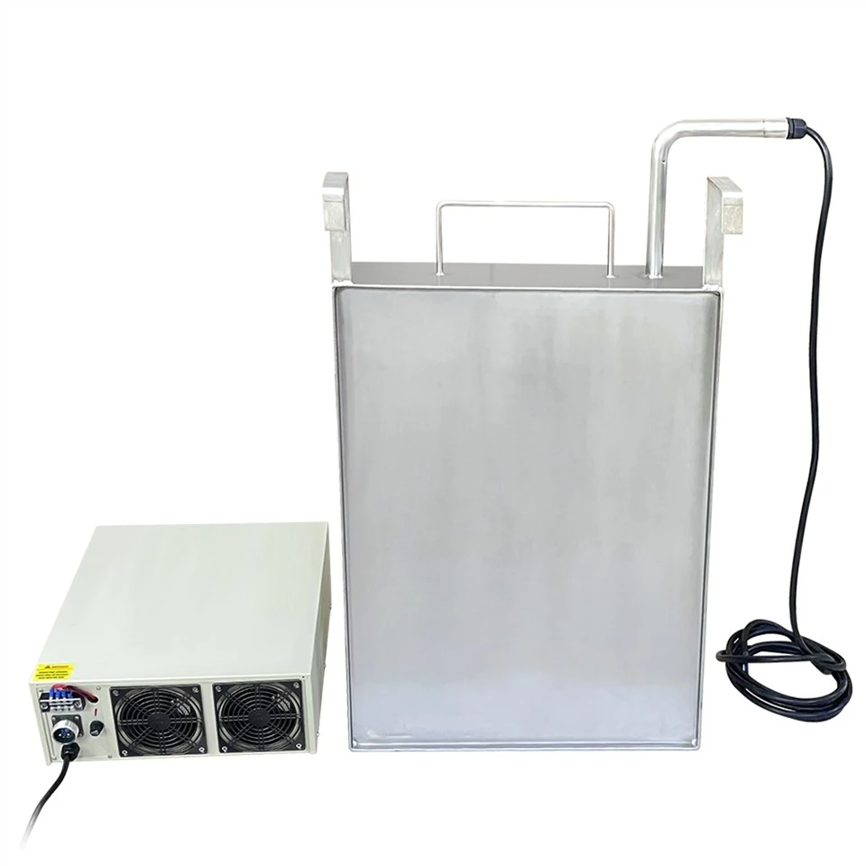 Transducteur ultrasonique submersible